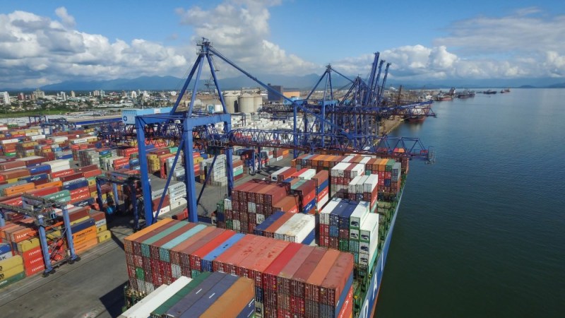 PORTO DE PARANAGUÁ BATE RECORDE DE CARREGAMENTO EM 24 HORAS